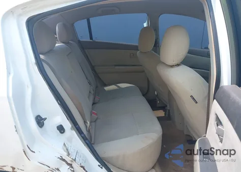 2010 Nissan Sentra 2.0 z USA, uszkodzony, nr VIN 3N1AB6APXAL714951